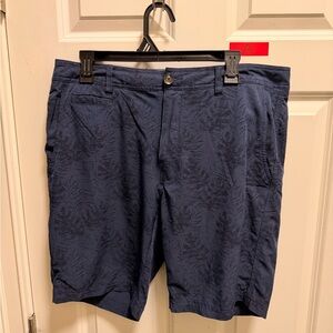 Mens 7 Diamond Shorts